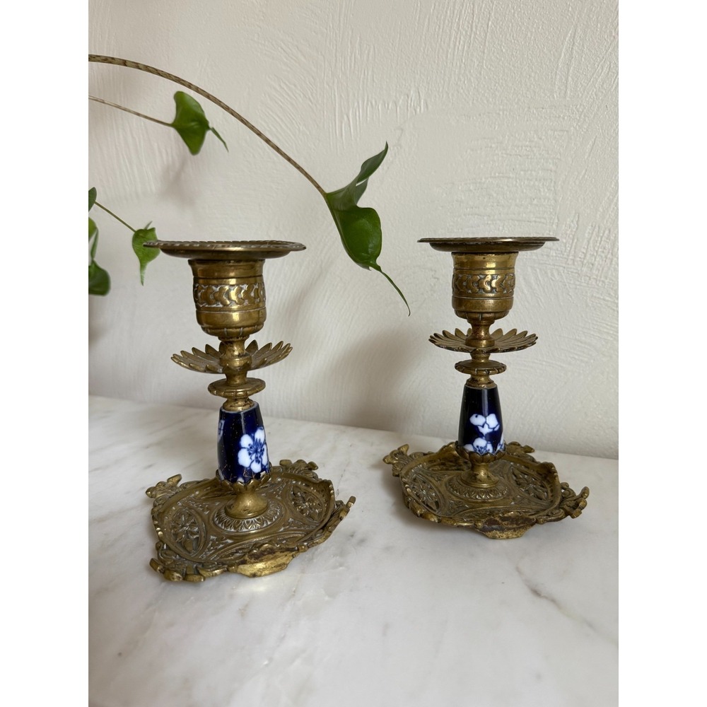 Antique Set Of Two English Aesthetic Movement Brass Candlesticks Ornate 5.5"x3"